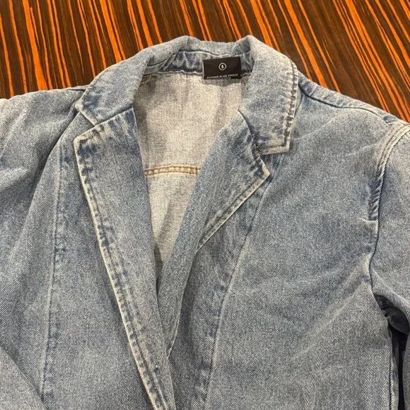 MIOU MUSE | DENIM OVERSIZE BLAZER Size Small - Picture 5 of 11